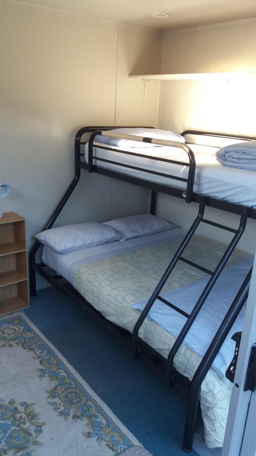 Annies Nirvana Lodge Backpackers Takaka Eksteriør billede